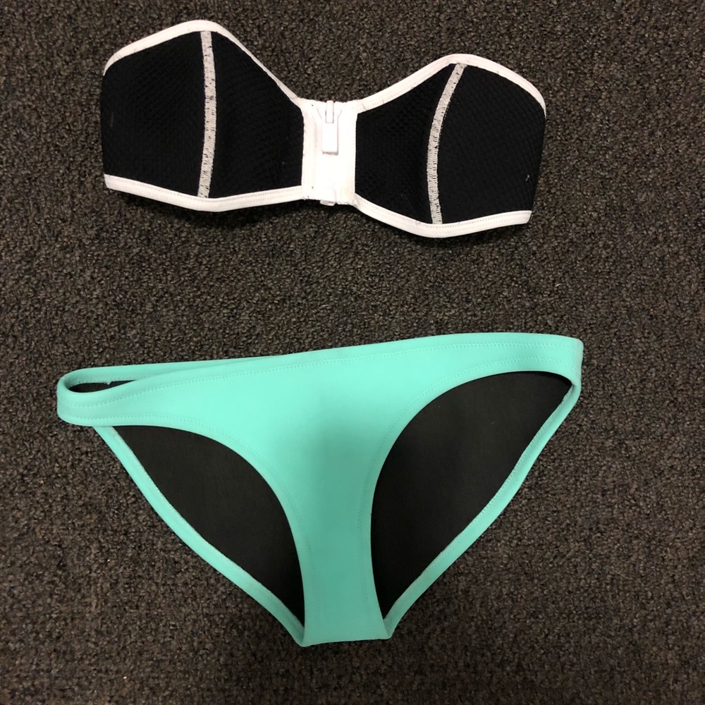 X-Small Triangl Swimsuit
